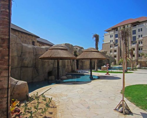 Landscaping & Grass Roof Thatching - Savanna Construction Services Ltd (1)