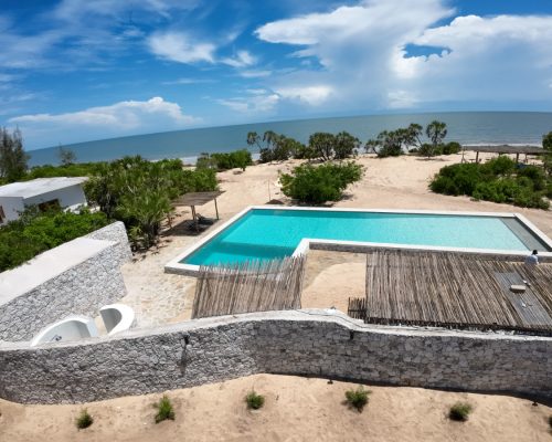 Swimming Pool Construction & Design - Savanna Construction Services Ltd (1)